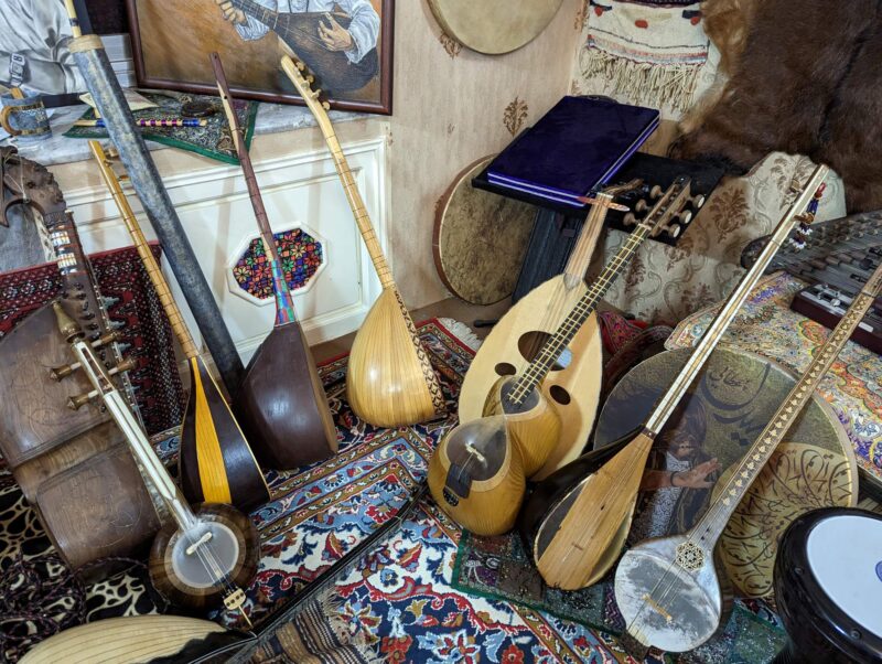 Setar and dotar, Jamming session with star of Khorasan folklore music, Ali Pourataei "Bidel", Alireza Baradaran & others, Mashhad, northeast Iran. Copyright Ali Torkzadeh